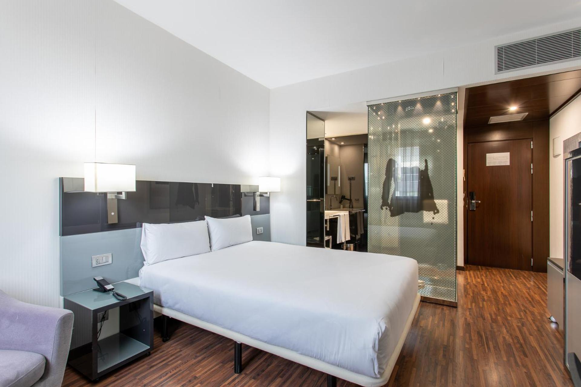 Hotel Ciudad De มอสโตเลส ภายนอก รูปภาพ